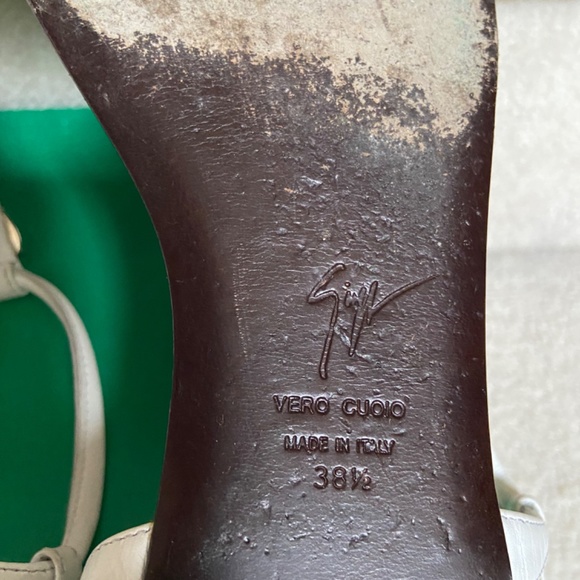 giuseppe zanotti leather thong sandals - Picture 6 of 7